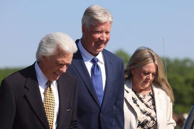 Gateway Church founder Robert Morris enters the Osage County Courthouse in Pawhuska, Oklahoma, accompanied by his wife, Debbie Morris, and his attorney, Mack Martin, on May 9, 2025. Morris was released from prison Tuesday, March 31, 2026, after spending nearly six months behind bars in Oklahoma in connection with a child sexual abuse case from the 1980s. Morris will serve the remainder of his 10-year sentence on probation in Texas.